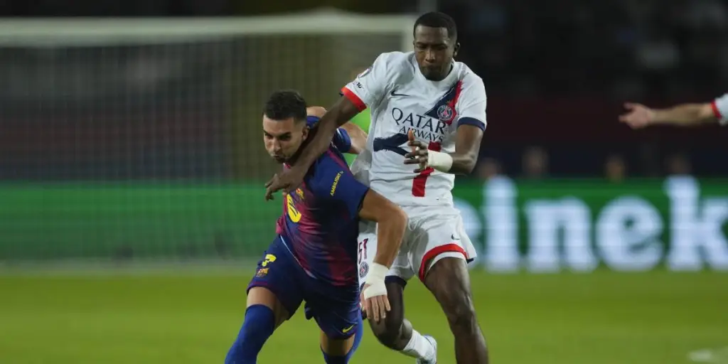 img of PSG remonta y vence 2-1 al Barça con un gol agónico de Ramos